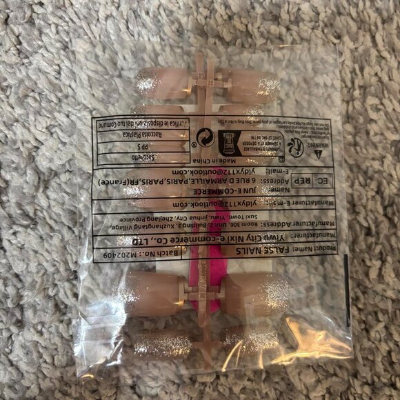 New 24pc Pink Glitter & Gold Lined False Glossy Mid-Length Nails - Picture 7 of 7